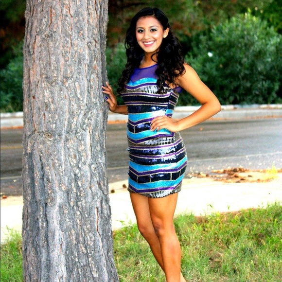 Dillard’s Dress - Picture 3 of 4